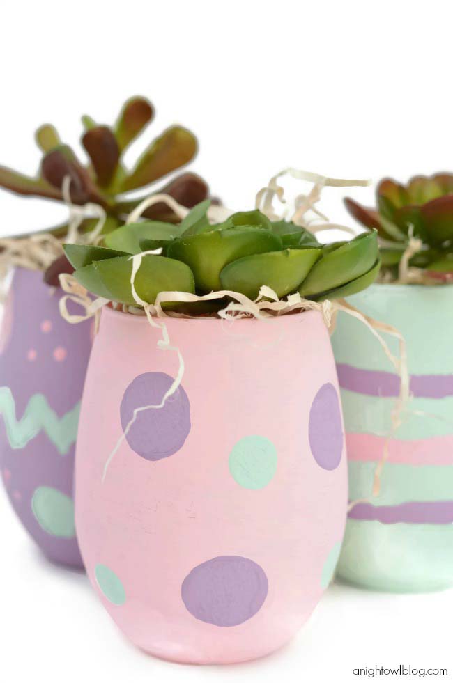 Easter Egg Vases Decor #easter #diy #cheap #decor #decorhomeideas