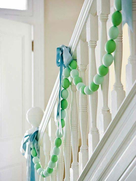 Egg Garland #easter #diy #cheap #decor #decorhomeideas