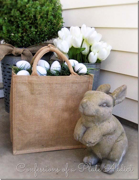 Farmhouse Easter Porch #easter #diy #rustic #decor #decorhomeideas