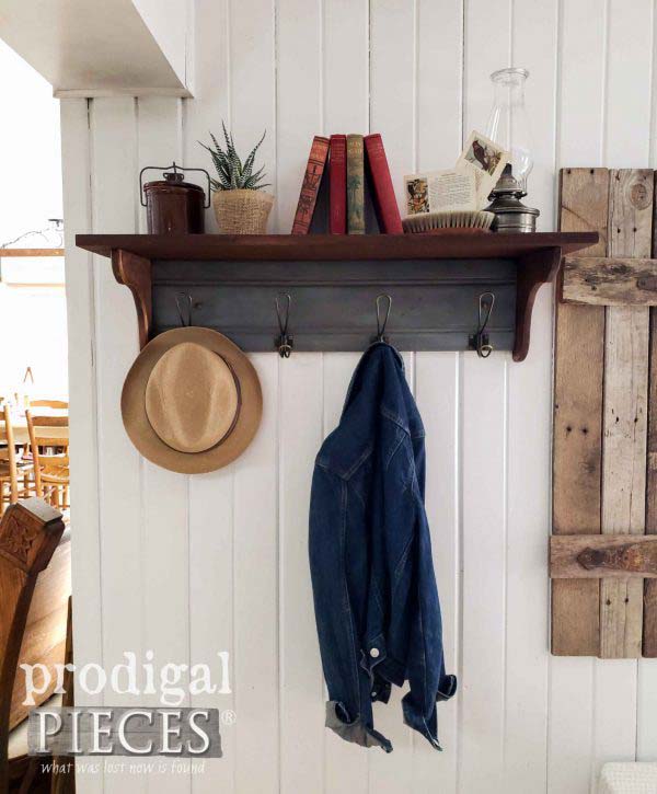 Reclaimed Coat Rack From Drawer Front #hatrack #diy #organizer #decorhomeideas