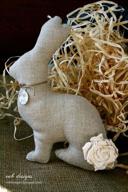 Linen Easter Bunny #easter #diy #rustic #decor #decorhomeideas