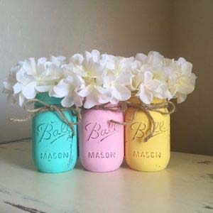 Mason Jar Spring Decor #easter #diy #centerpiece #decorhomeideas