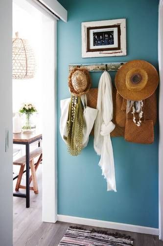 Mounted Wooden Hooks #hatrack #diy #organizer #decorhomeideas