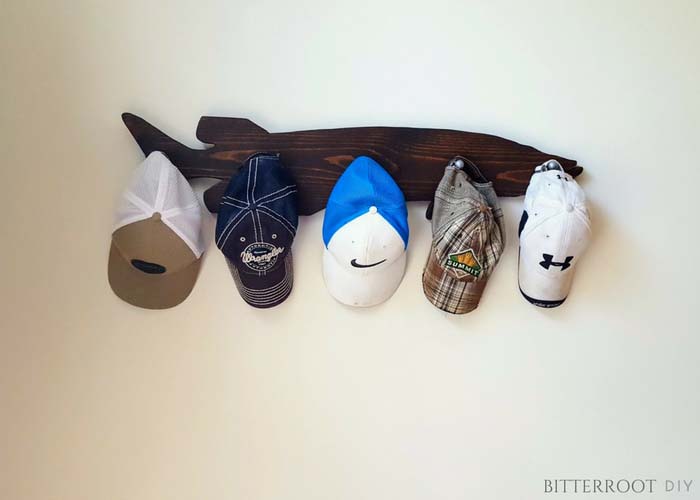 DIY Muskie Hat Rack #hatrack #diy #organizer #decorhomeideas