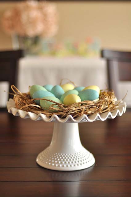 Nest Cake Stand #easter #diy #centerpiece #decorhomeideas