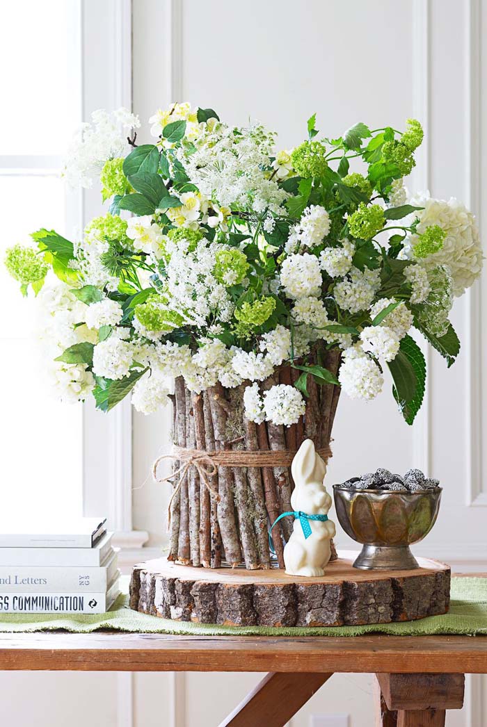 Rustic Easter Centerpiece #easter #diy #centerpiece #decorhomeideas