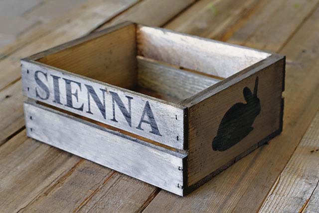 Rustic Easter Crate #easter #diy #rustic #decor #decorhomeideas