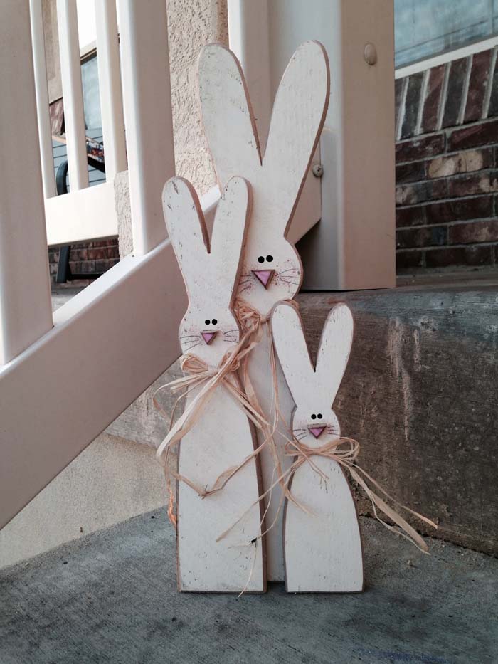 Skinny Bunnies Easter Porch Decor #easter #diy #porch #decor #decorhomeideas