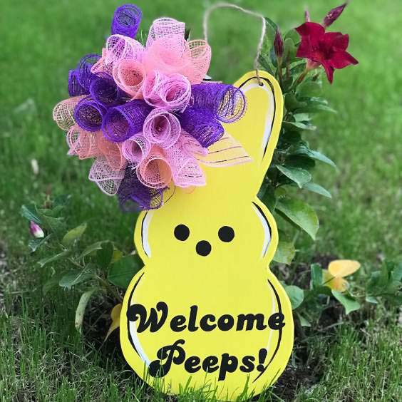 Time To Welcome Peeps #easter #diy #porch #decor #decorhomeideas