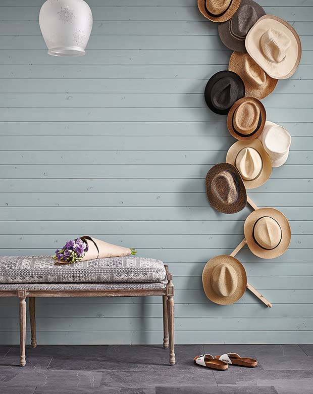 Wall-Mounted Hat Rack #hatrack #diy #organizer #decorhomeideas