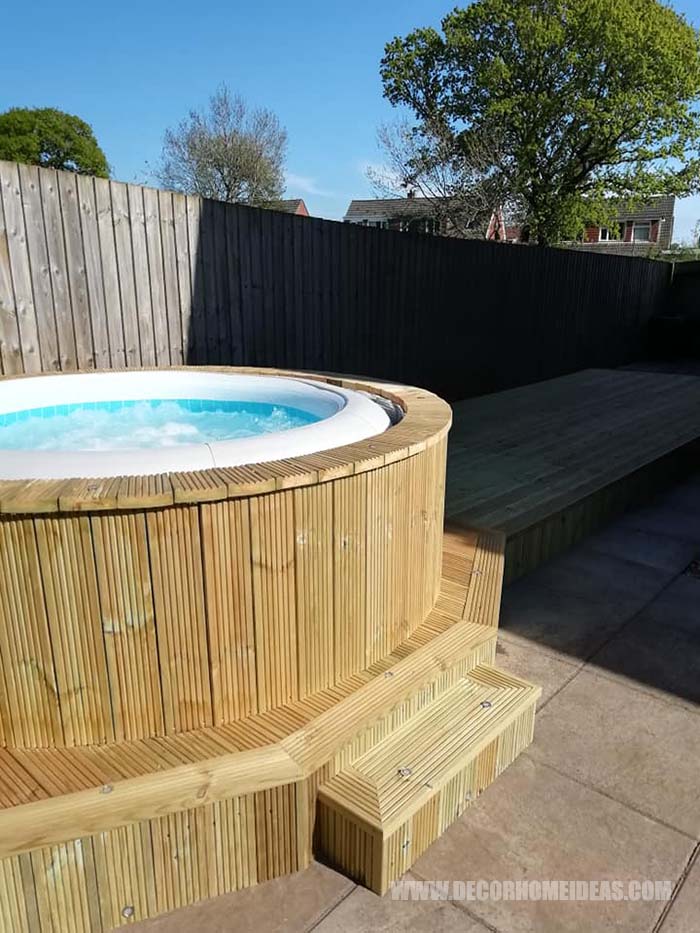 DIY Hot Tub Surround With Deck. How to make a hot tub surround with deck for sunbeds. Step by step instructions, needed supplies and tools. #diy #hottub #surround #deck #decorhomeideas