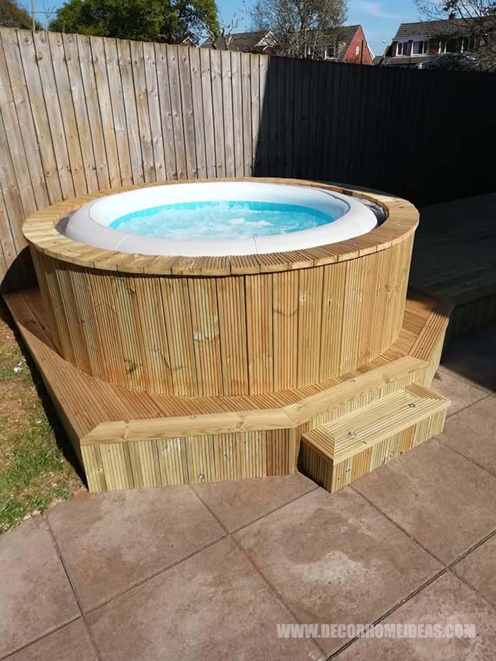 DIY Hot Tub Surround With Deck. How to make a hot tub surround with deck for sunbeds. Step by step instructions, needed supplies and tools. #diy #hottub #surround #deck #decorhomeideas