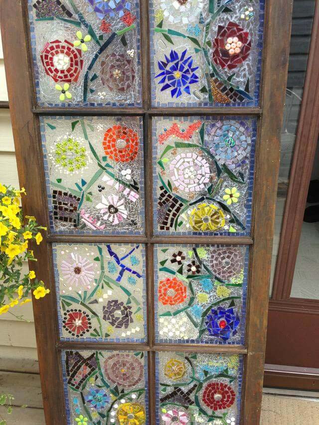 Floral Mosaic Window Garden Art #diy #garden #mosaic #backyard #decorhomeideas