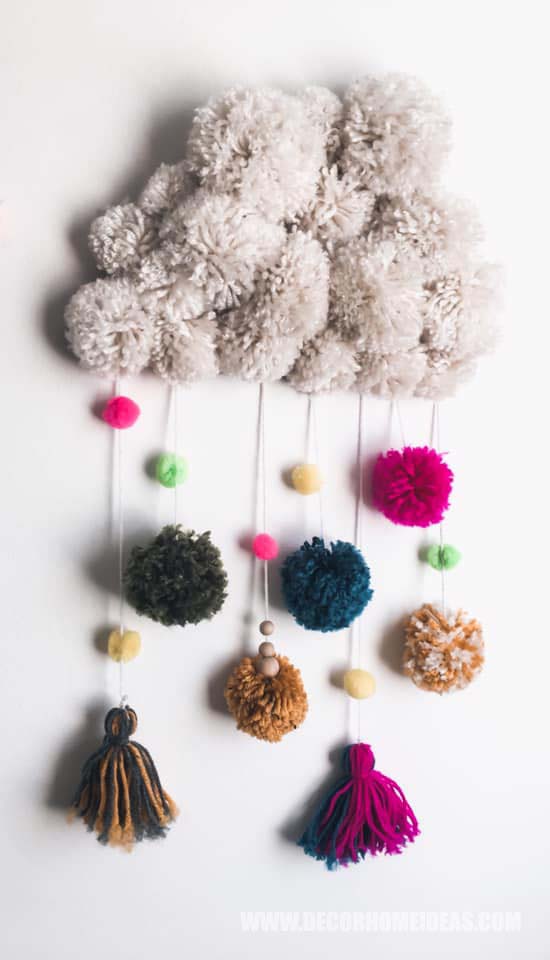 Handmade Pompom Cloud How To Decorate Girl Room with Montessori method, DIY decorations and furniture, wall murals , play areas and toy storage. #diy #kidsroom #montessori #decor #decorhomeideas