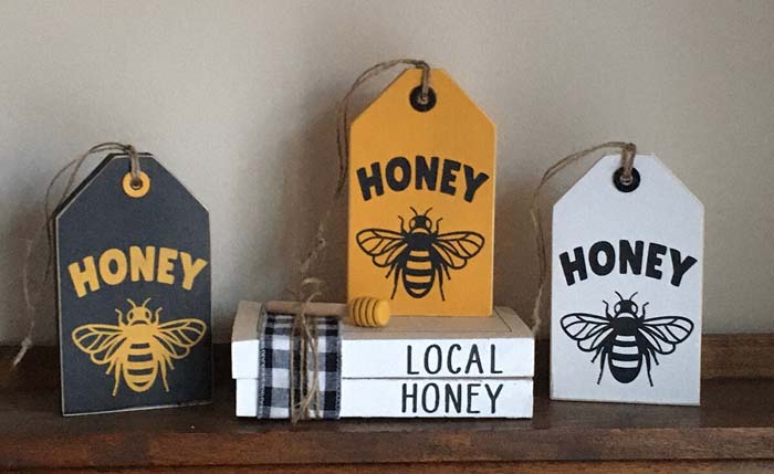 Honeybee Tag-Shaped Wooden Signs #diy #rustic #summer #decorations #decorhomeideas