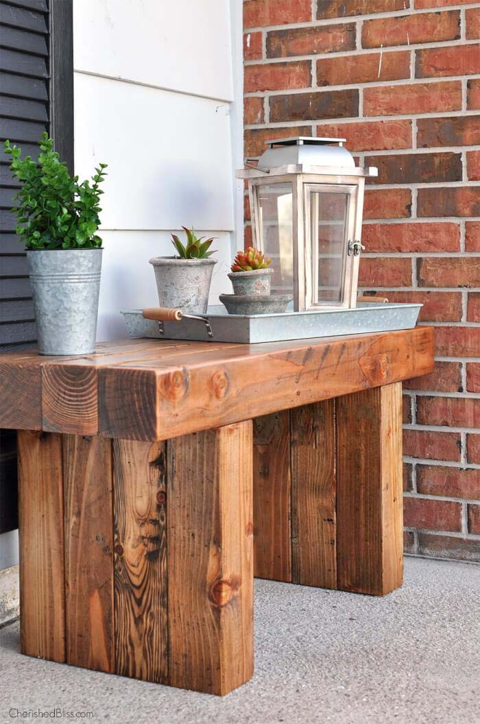 Rustic Hardwood Outdoor Potting Table #diy #porch #patio #projects #colorful #decorhomeideas