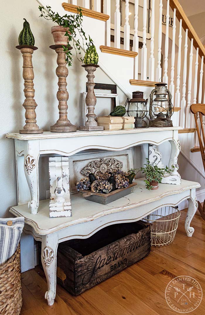 Rustic Shelves from Repurposed Coffee Table #diy #rustic #summer #decorations #decorhomeideas