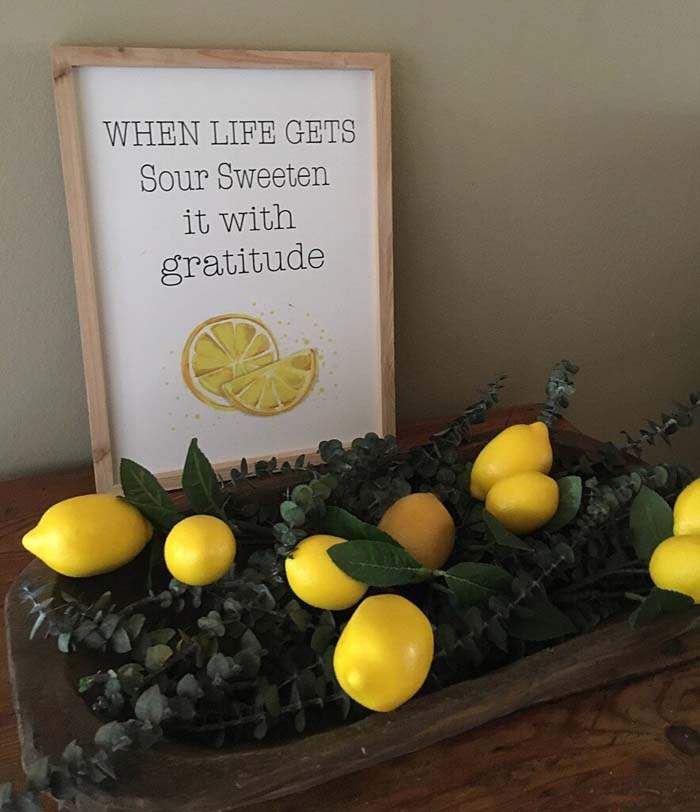 Sweet Lemon and Eucalyptus Tablescape #diy #rustic #summer #decorations #decorhomeideas