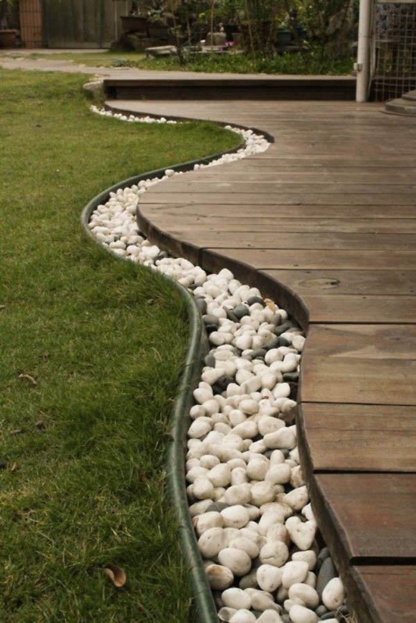 White Pebbles River Flow Garden Edging