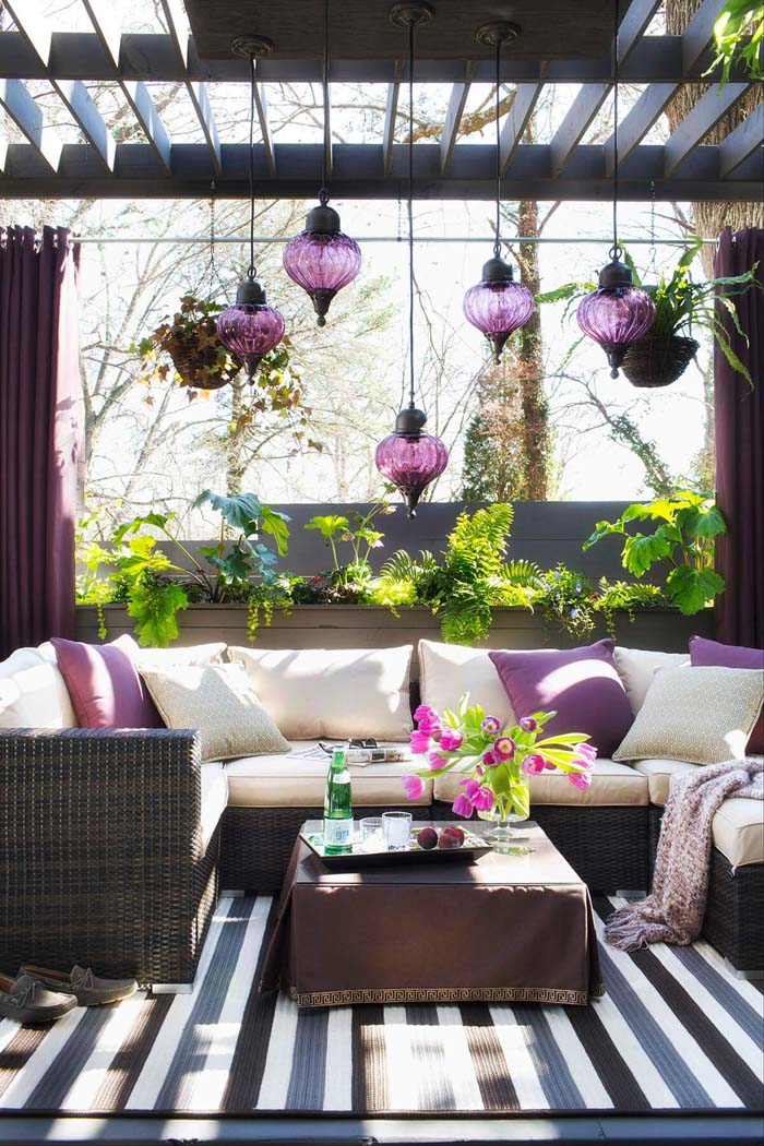 Amethyst Open Air Summer Seating Area #porch #summer #decor #decorhomeideas