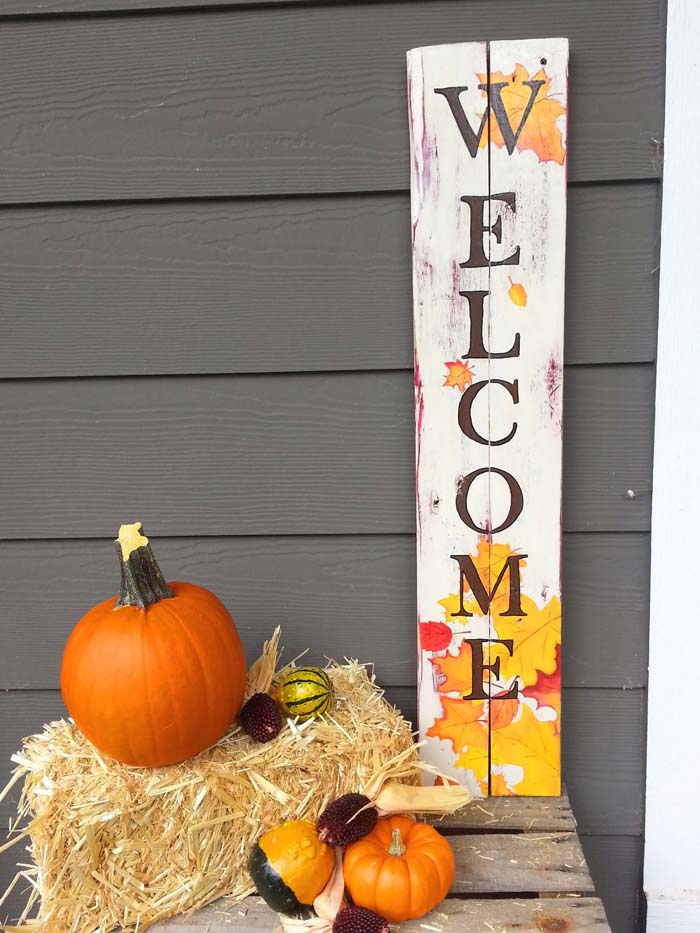 Autumn Leaf Welcome Sign #diy #porch #sign #decorhomeideas