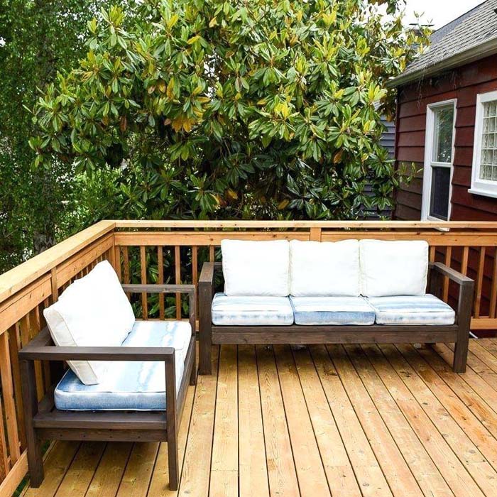 Beachy Natural Wooden Benches #diy #furniture #patio #decorhomeideas