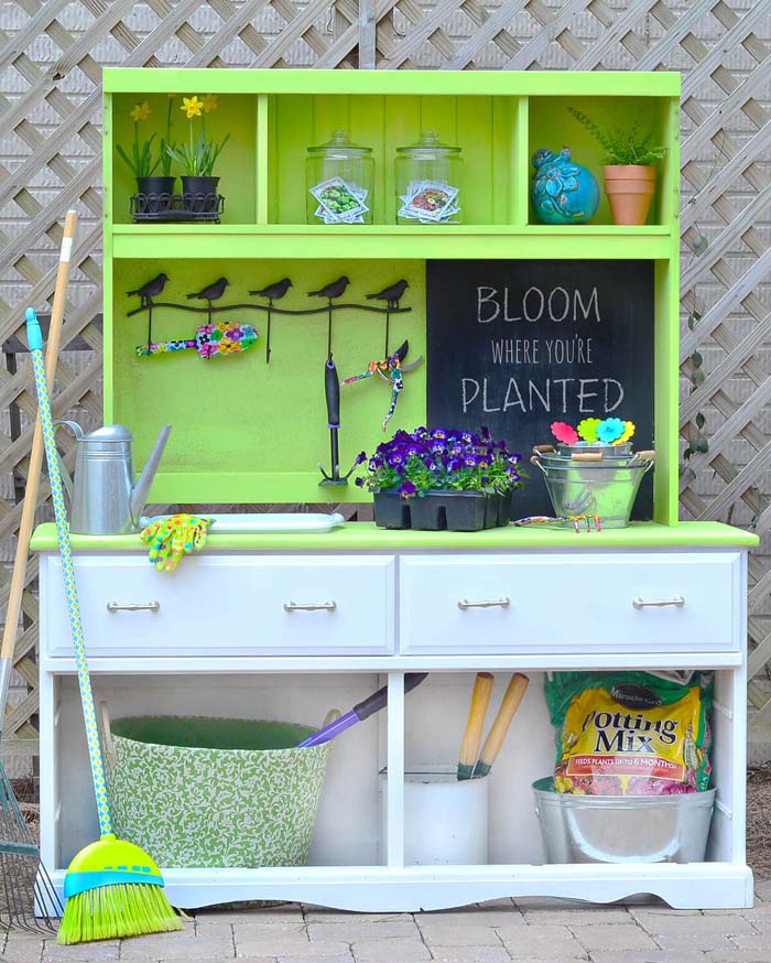 Bloom Where You’re Planted with Lime #diy #potting #bench #garden #decorhomeideas