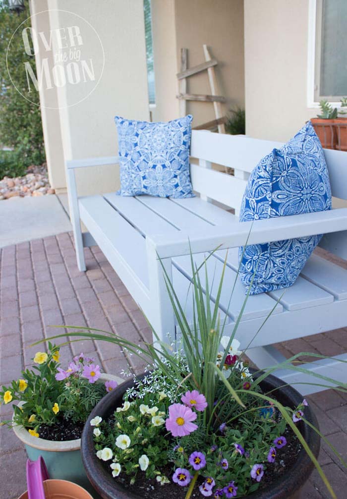 Classic Patio Bench for Two #diy #furniture #patio #decorhomeideas