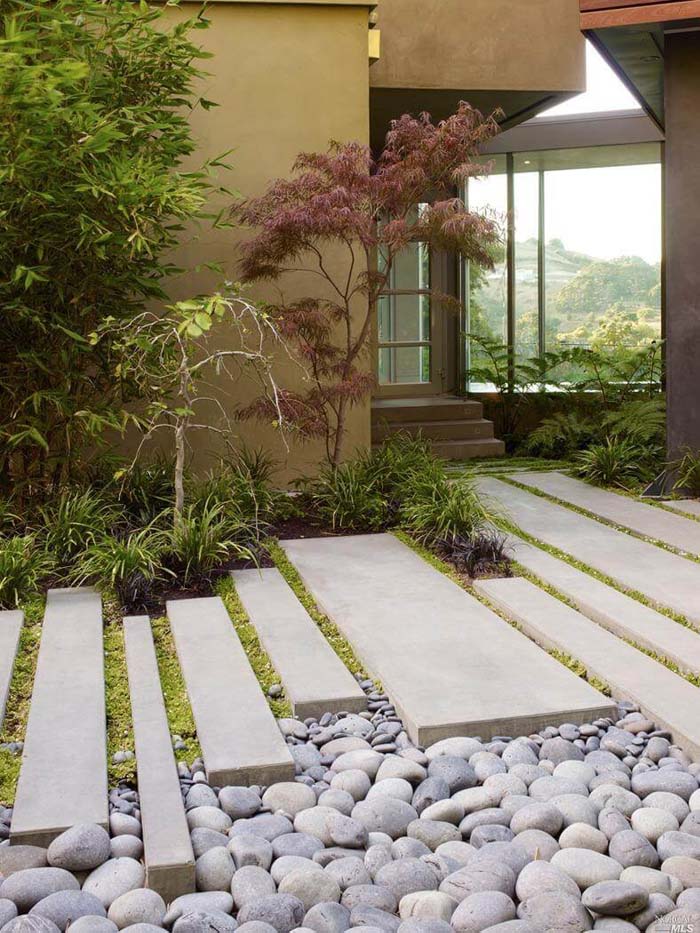 Clean Modern Slabs Contrasted With Natural Stone #diy #pathway #walkway #garden #decorhomeideas