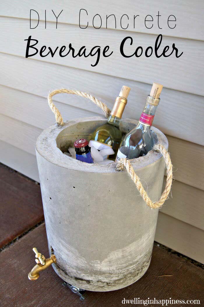 DIY Concrete Beverage Cooler #diy #concrete #backyard #decorhomeideas