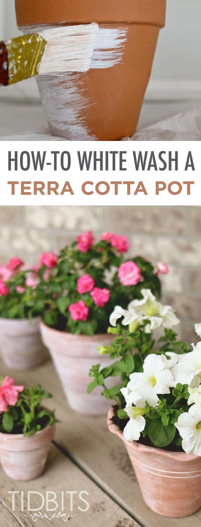 DIY Flower Pots with Whitewashed Finish #diy #flowerpot #garden #flower #decorhomeideas