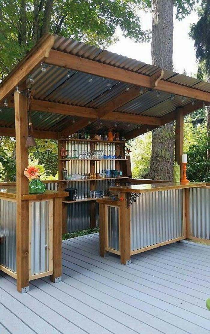 DIY Outdoor Bar With Corrugated Metal #outdoorkitchen #garden #ktichen #decorhomeideas