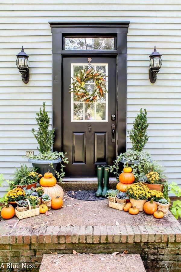 Filling Up Small Veranda Spaces #veranda #decor #rustic #decorhomeideas