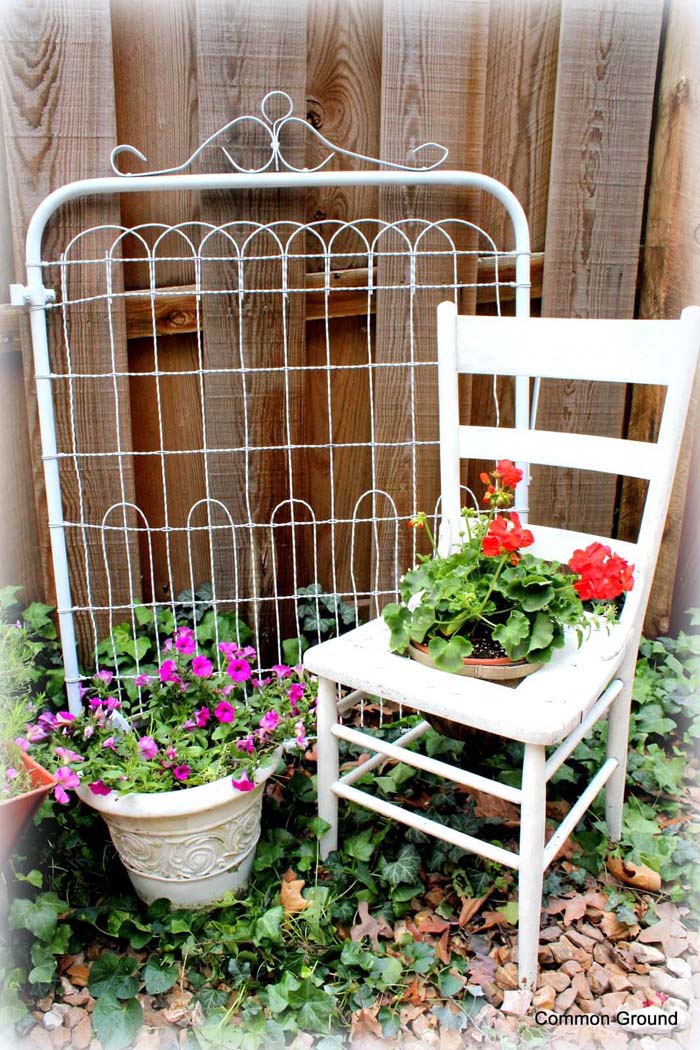 Flower-themed Rest Center #diy #garden #decor #countryside #decorhomeideas