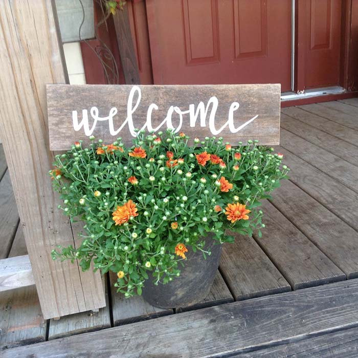 Handmade and Lightweight Country Welcome Sign #veranda #decor #rustic #decorhomeideas