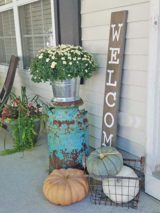 Hit the Thrift Shop for Unique Pieces #veranda #decor #rustic #decorhomeideas