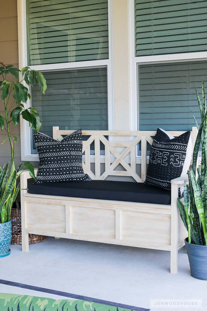 Light Wood Cushioned Storage Bench #diy #furniture #patio #decorhomeideas