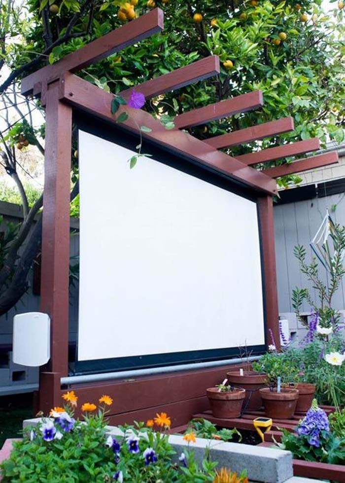 Outdoor Garden Big Screen Theater #diy #backyard #projects #decorhomeideas