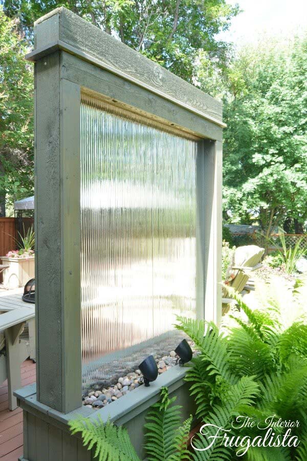 Rustic Window Pane Falling Water Feature #diy #waterfeature #backyard #garden #decorhomeideas