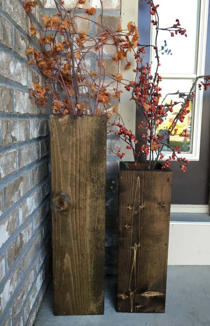 Tall Reclaimed Wood Floor Vases #veranda #decor #rustic #decorhomeideas