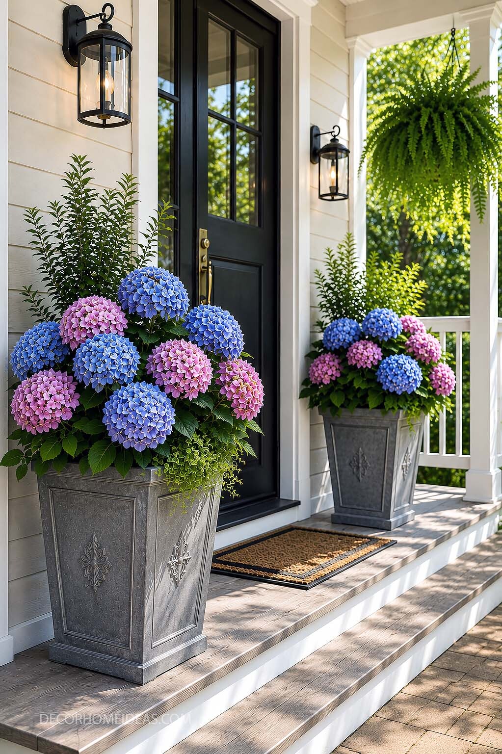 Elegant Hydrangea Porch Planters for a Welcoming Front Entry
