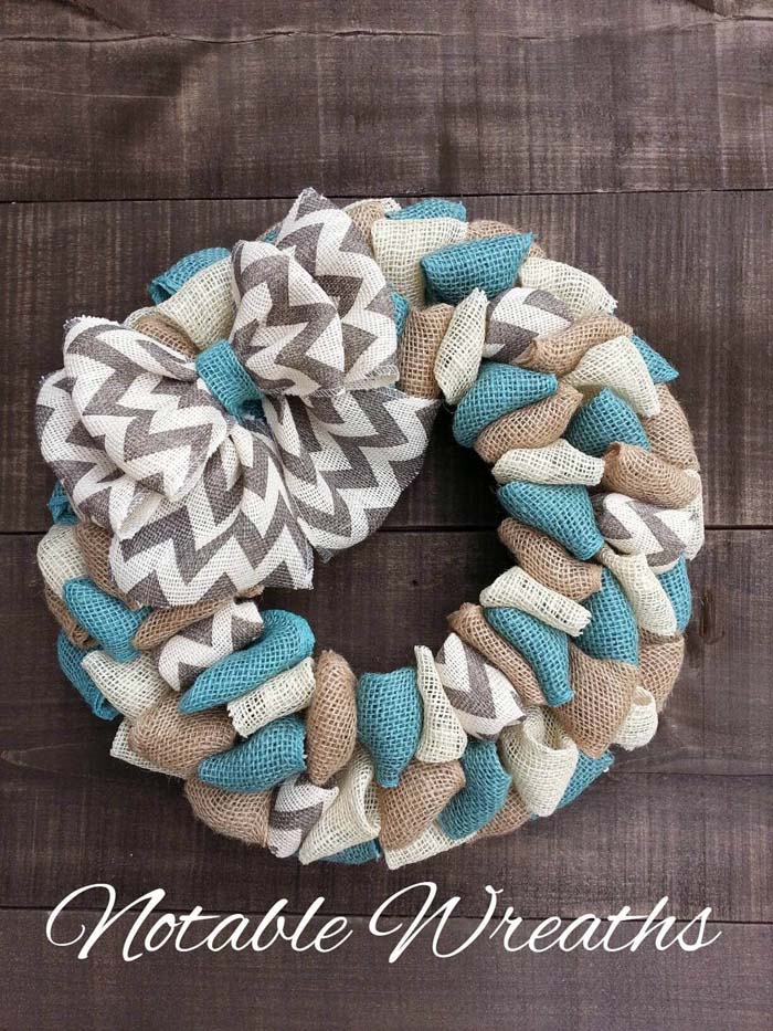 Coastal Farmhouse Burlap Fabric Wreath #coastal #beach #decor #decorhomeideas