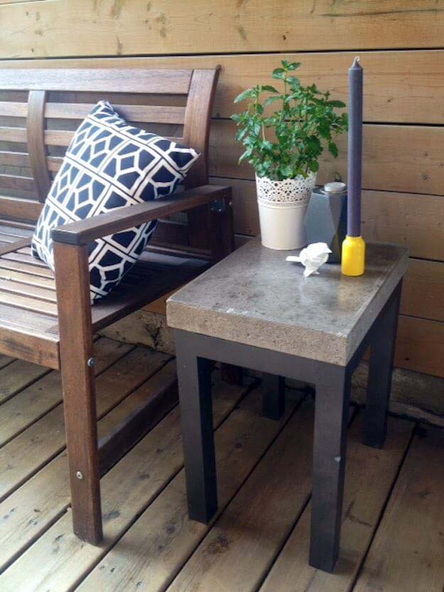 DIY Concrete Side Table #diy #outdoor #furniture #decorhomeideas