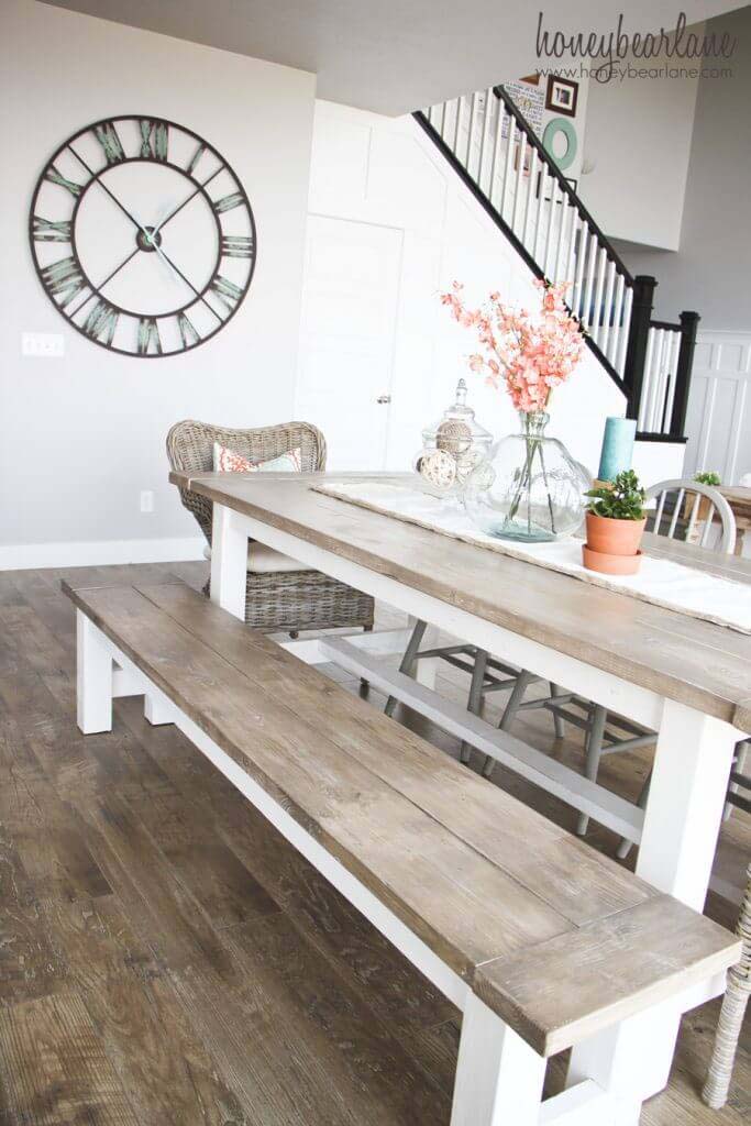 DIY Farmhouse Table with Coastal Elements #coastal #beach #decor #decorhomeideas