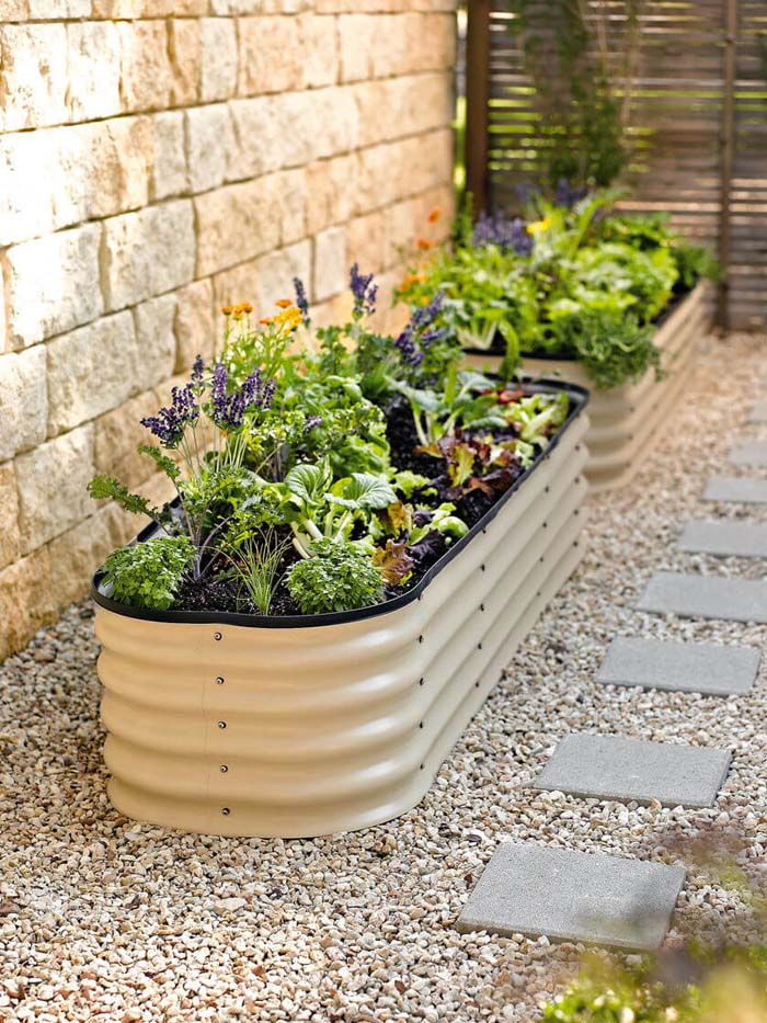 DIY Metal Tub Planter Boxes 