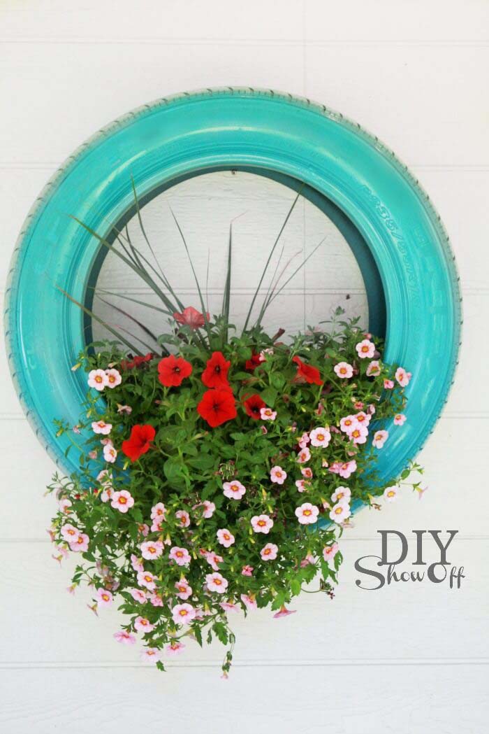 DIY Tire Flower Planter #diy #paint #garden #decorations #decorhomeideas