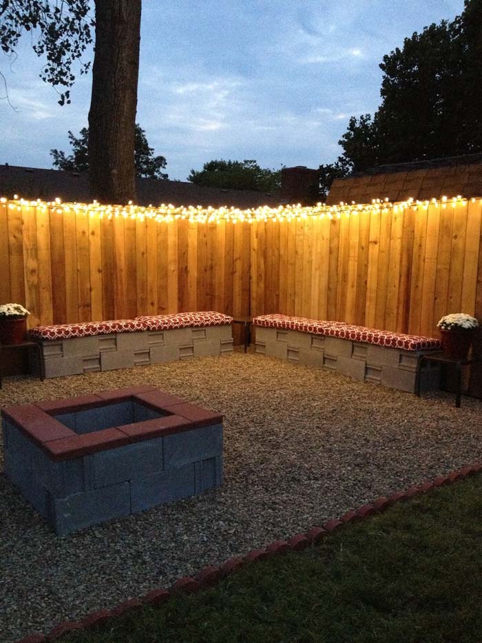 Fairy Light Fence and Cinder Block Benches #diy #patio #decorations #decorhomeideas