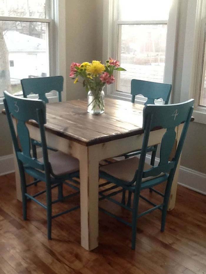 Farmhouse Breakfast Area Table #coastal #beach #decor #decorhomeideas