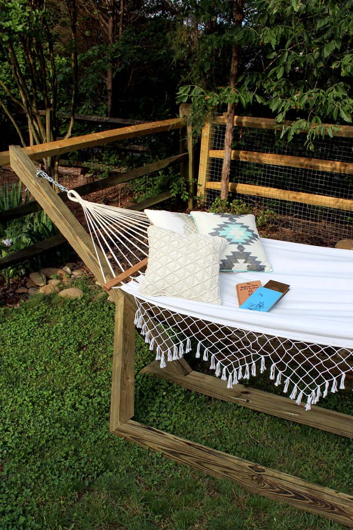 Free-Standing Hammock Stand #diy #outdoor #furniture #decorhomeideas