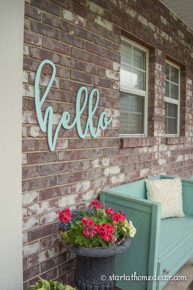 Hello Sign in Pretty Script Lettering #porch #wall #decor #decorhomeideas